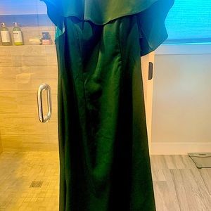 Wedding guest. Semi formal dress. Gorgeous.